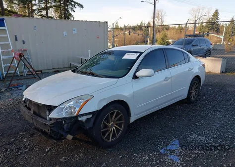 2010 Nissan Altima 2.5 from USA, damaged, VIN 1N4AL2AP1AN560820